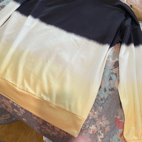 Long sleeve shirt new - Picture 2 of 2